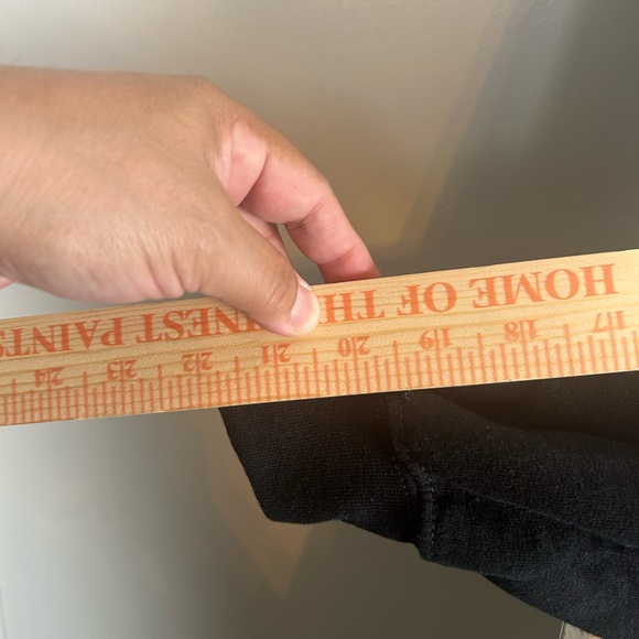 Gudetama Sanrio Hoodie Long Sleeve Black Sweatershit Women’s, Size M - Picture 12 of 14